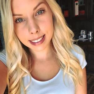 Meet your Posher, Brooke